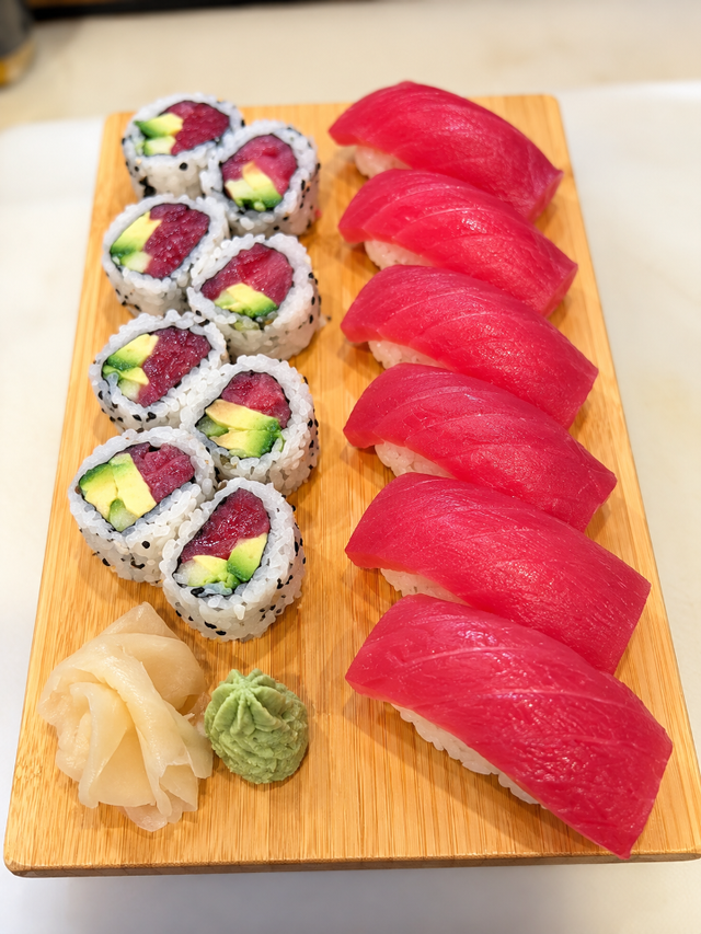 69. Tuna Nigiri Platter.